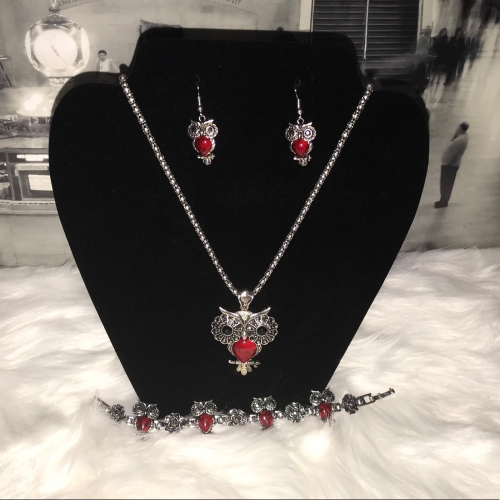 Owl Trio! Necklace, earrings, bracelet set